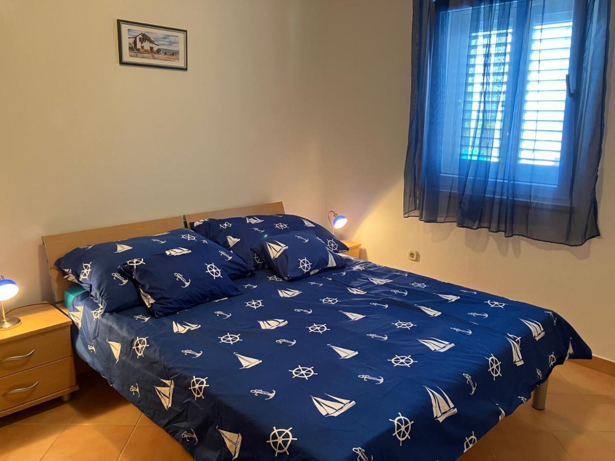Apartment Kata Sutivan Exteriör bild